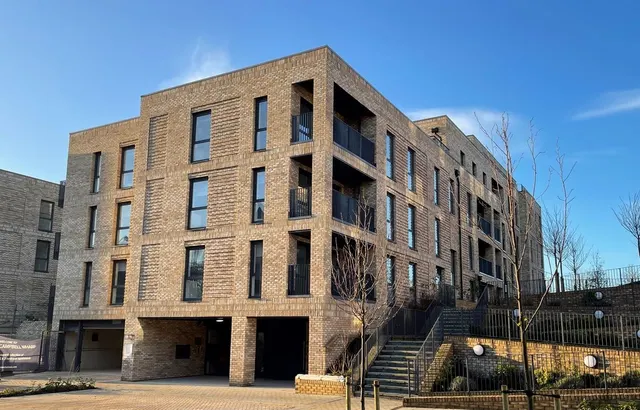 Canal Street, Milton Keynes, MK9, photo 1