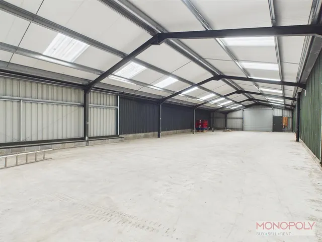 Cloverdale Alkington Road, Whitchurch, SY13, photo 3