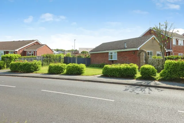 Thorpe Green, Waterthorpe, S20, photo 1
