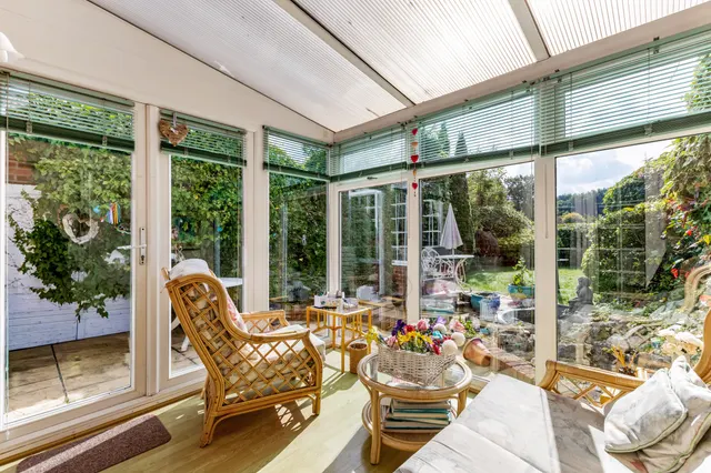 Photo 2 — Sunningdale Close, Stanmore, HA7