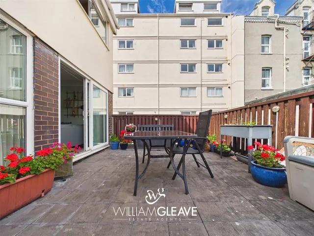 Photo 2 — Nevill Crescent, Llandudno, Conwy, LL30 1AT