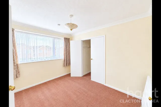 Tower Road, CO15, photo 3