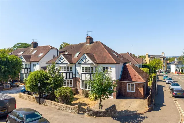 Vine Court Road, Sevenoaks, TN13, photo 1