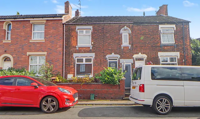 Wereton Road, Audley, photo 1