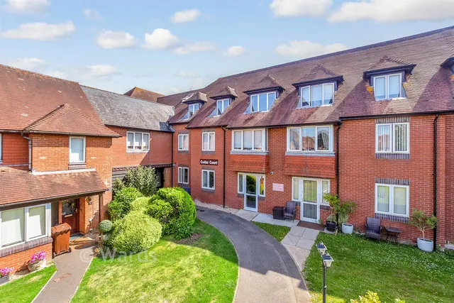 Woodbury Lane, Tenterden, TN30, photo 1