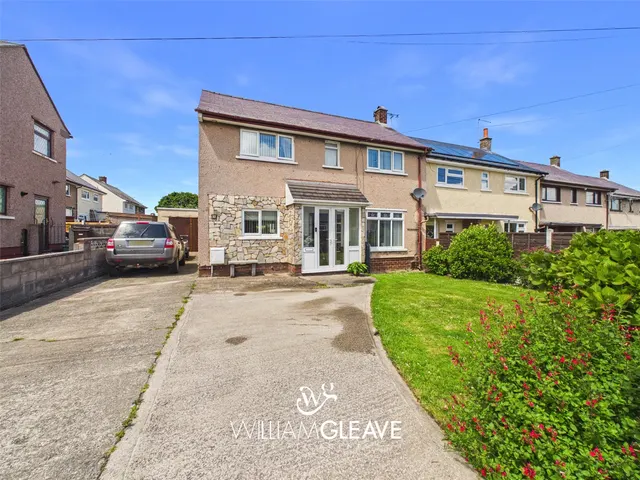 Maes Emlyn, Penyffordd, Holywell, Flintshire, CH8 9JA, photo 1