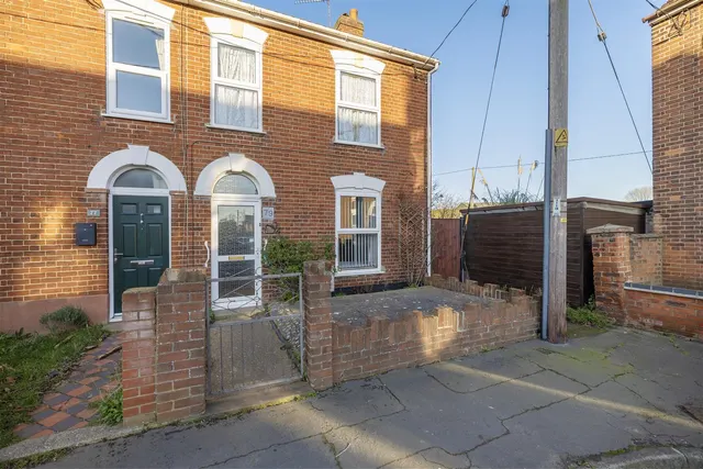 Denmark Road, Beccles, NR34, photo 1