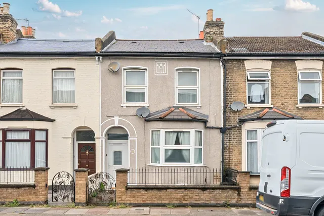 Evelina Road, Nunhead, London, SE15, photo 1