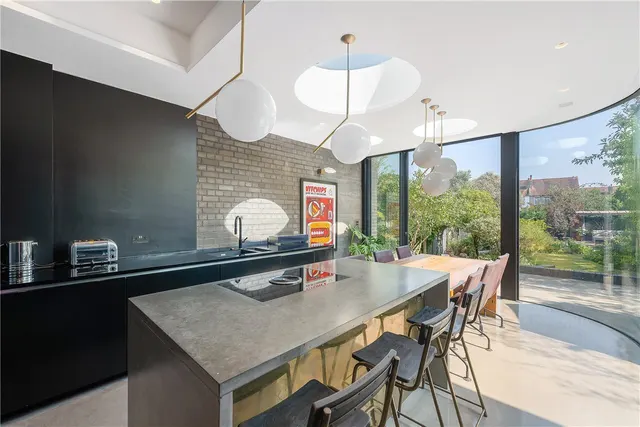 Cedars Road, Beckenham, BR3, photo 1
