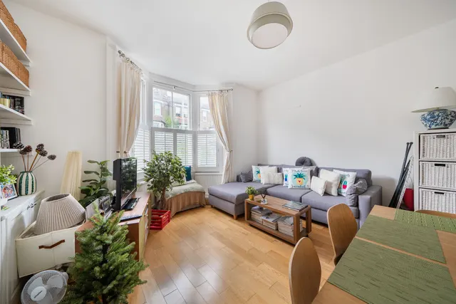 Photo 2 — 46b, Maygrove Road, London