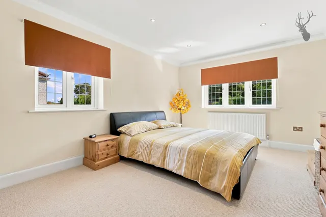 Morgan Crescent, Theydon Bois, CM16, photo 3