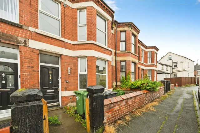 Henthorne Road, Wirral, photo 1