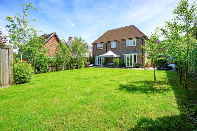 Woodlands Way, Hastings, photo 2