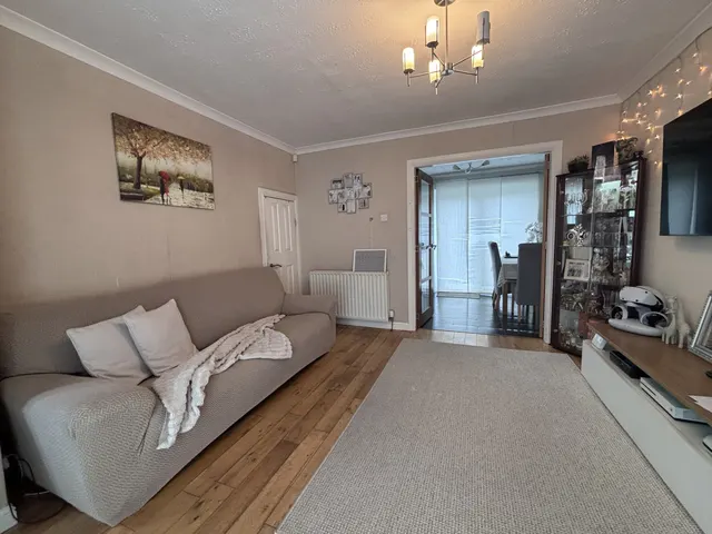 Earlston Crescent, Coatbridge, ML5, photo 3