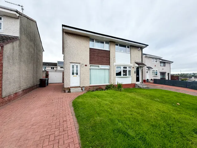 Earlston Crescent, Coatbridge, ML5, photo 1