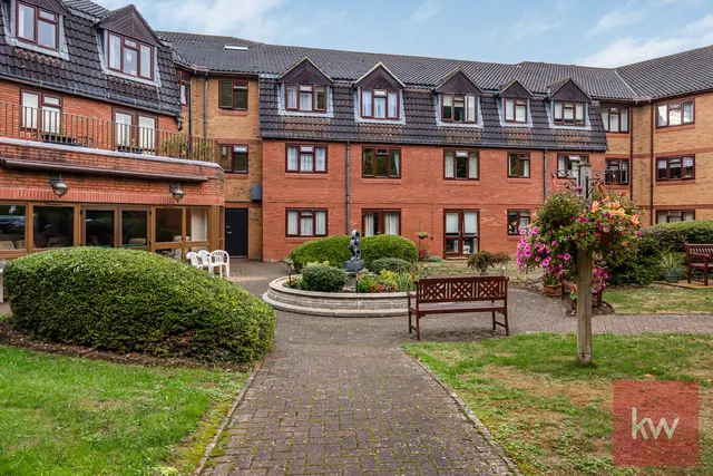 Maidenhead, SL6, photo 1