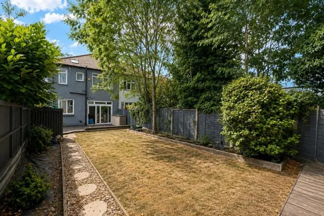Ennismore Gardens, Southend-on-Sea, SS2, photo 3