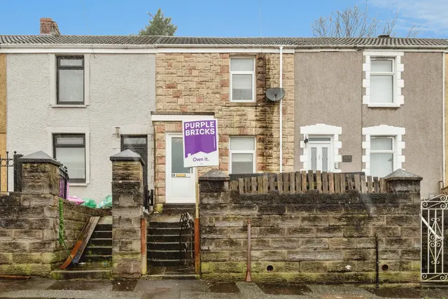 Dinas Street, Swansea, SA6, photo 1