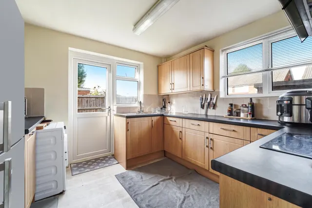 Jasmin Road, Ewell, KT19, photo 3