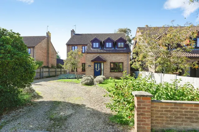 The Green, North Runcton, PE33, photo 3