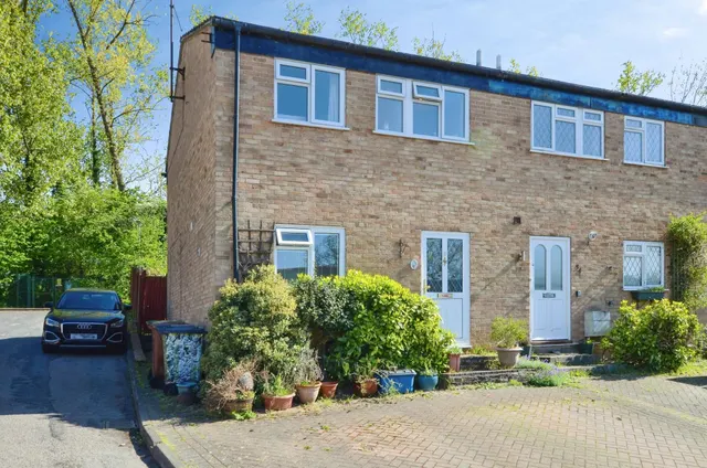 Wilcox Close, Borehamwood, WD6, photo 1