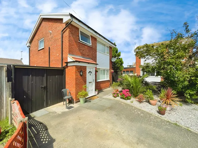 Grasmere Close, Prestatyn, LL19, photo 3