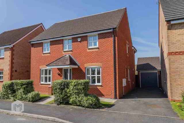 Lee Bank, Westhoughton, Bolton, BL5 3HQ, photo 1