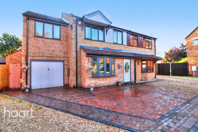 Digby Close, Lincoln, LN6, photo 1