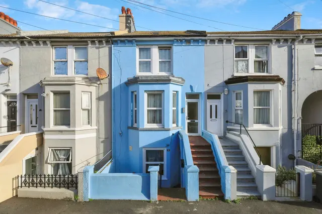 Wellesley Road, EASTBOURNE, photo 1