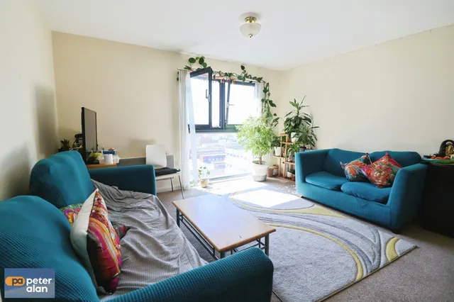 Landmark Place, Cardiff, CF10, photo 1