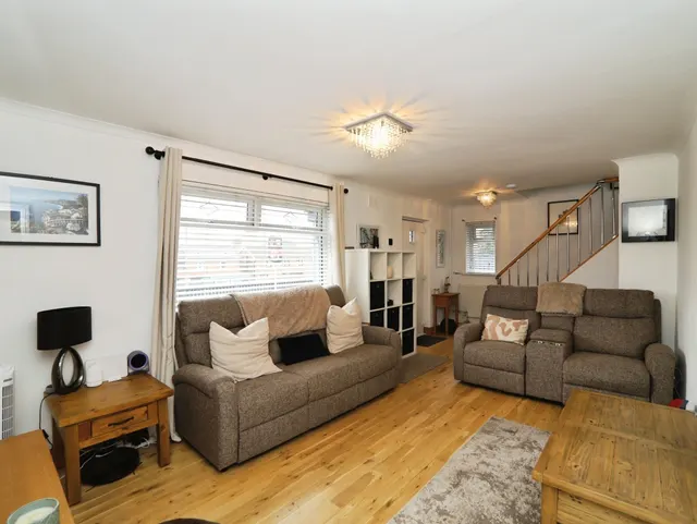 Heol Aneurin Caerphilly, CF83, photo 2
