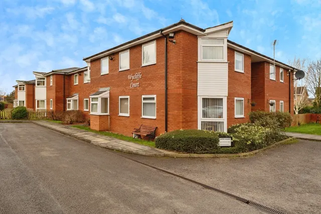 Wycliffe Court, Yarm, Durham, TS15, photo 1
