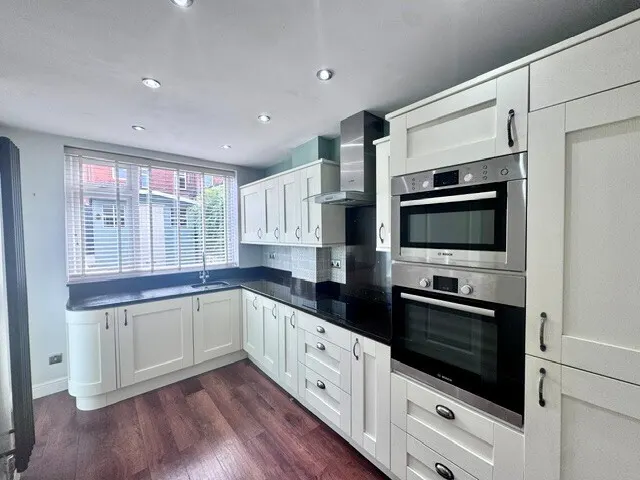 Longfield Road, Bolton, BL3, photo 2