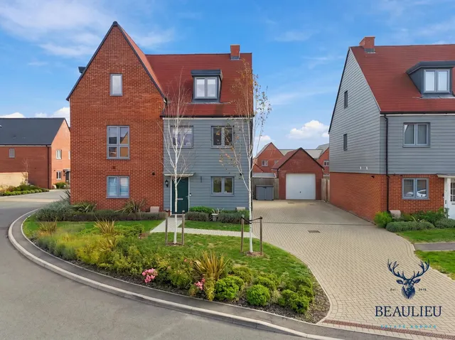 Harold Teager Crescent, Chelmsford Garden, CM1, photo 1