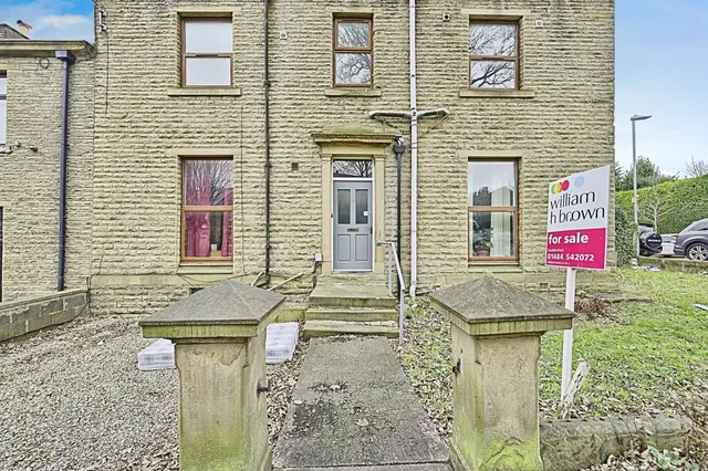Birkby Hall Road, Huddersfield, photo 1