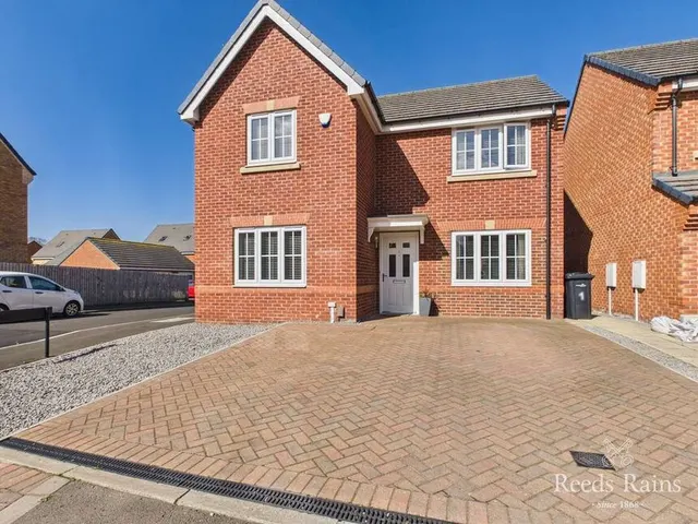 Field Avenue, Middlesbrough, TS4, photo 1