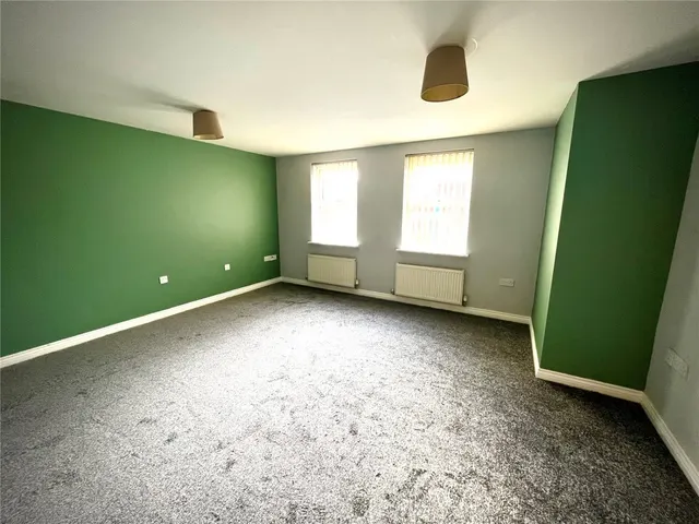 Disraeli Crescent, Squires Court, DE7, photo 3
