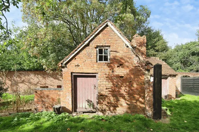 High Street, Coleshill, B46, photo 3