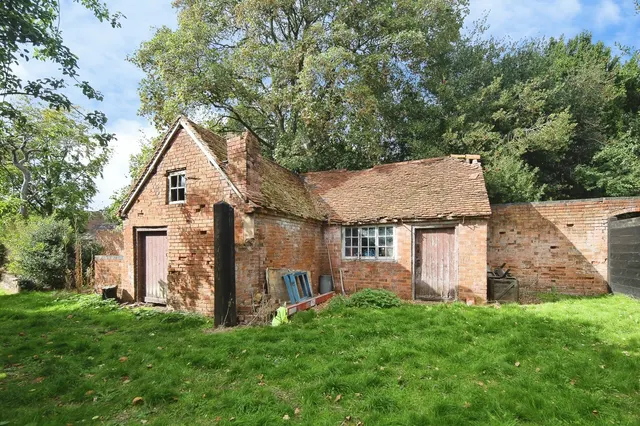 High Street, Coleshill, B46, photo 1