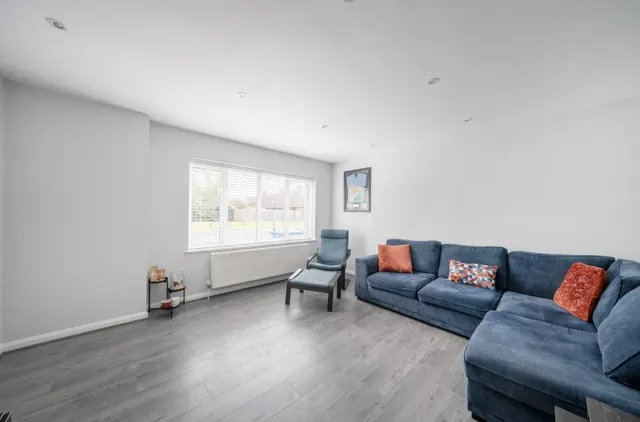 Loring Road, Windsor, SL4, photo 2
