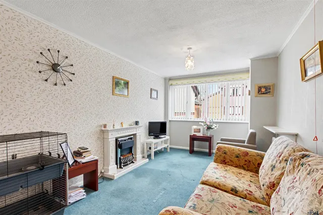 Sandby Court, Chilwell, NG9, photo 2