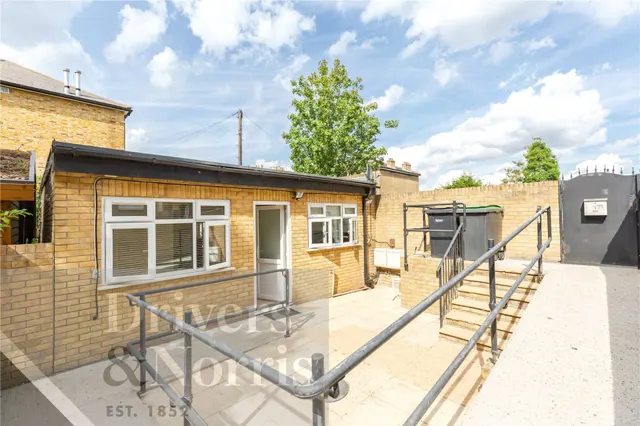 Tancred Road, Finsbury Park, photo 2