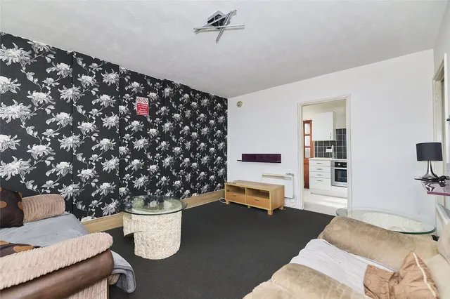 Tillydrone Court, Aberdeen, AB24, photo 2