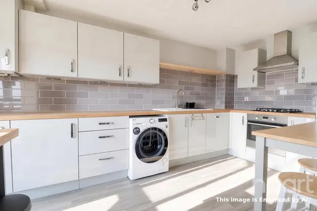Wattle Road, Harlow, CM17, photo 3