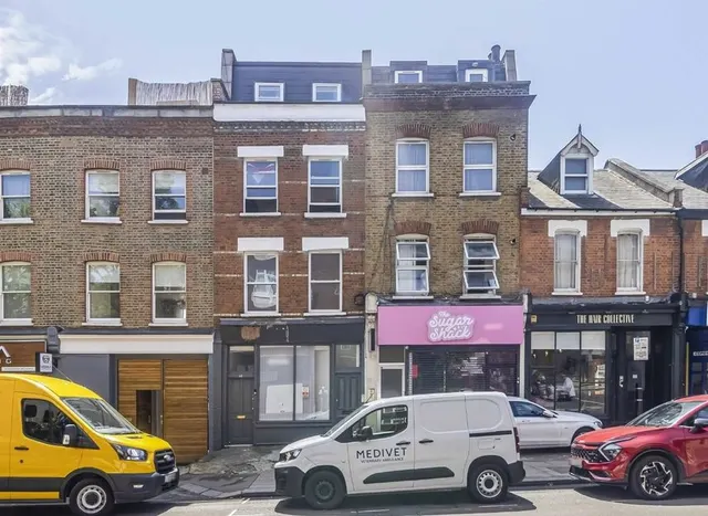 flat — Mill Lane, West Hampstead, NW6