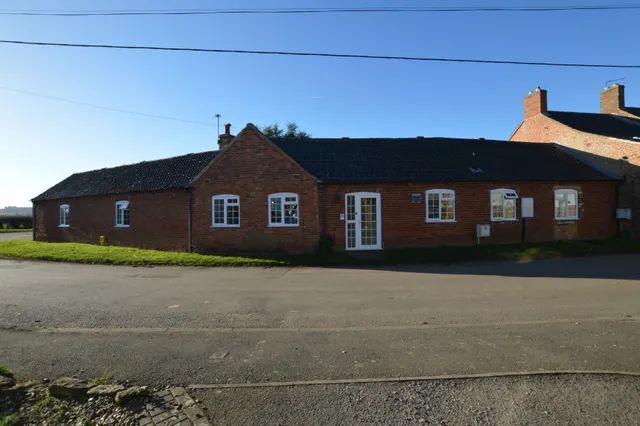 Woolsthorpe Lane, Muston, NG13, photo 1