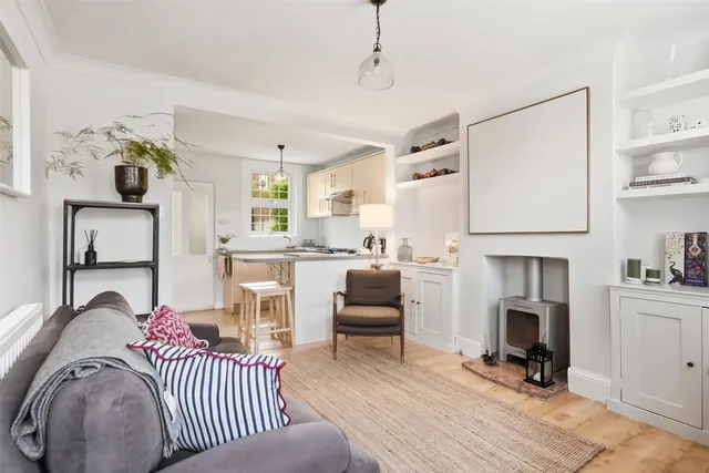 Photo 2 — Denmark Road, Twickenham, TW2 5EN