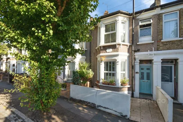 Lily Road, London, E17, photo 1