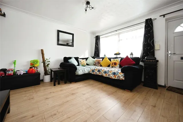 Hercules Close, Leighton Buzzard, LU7, photo 3