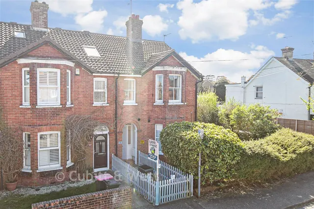 Ifield Road, West Green, RH11, photo 1